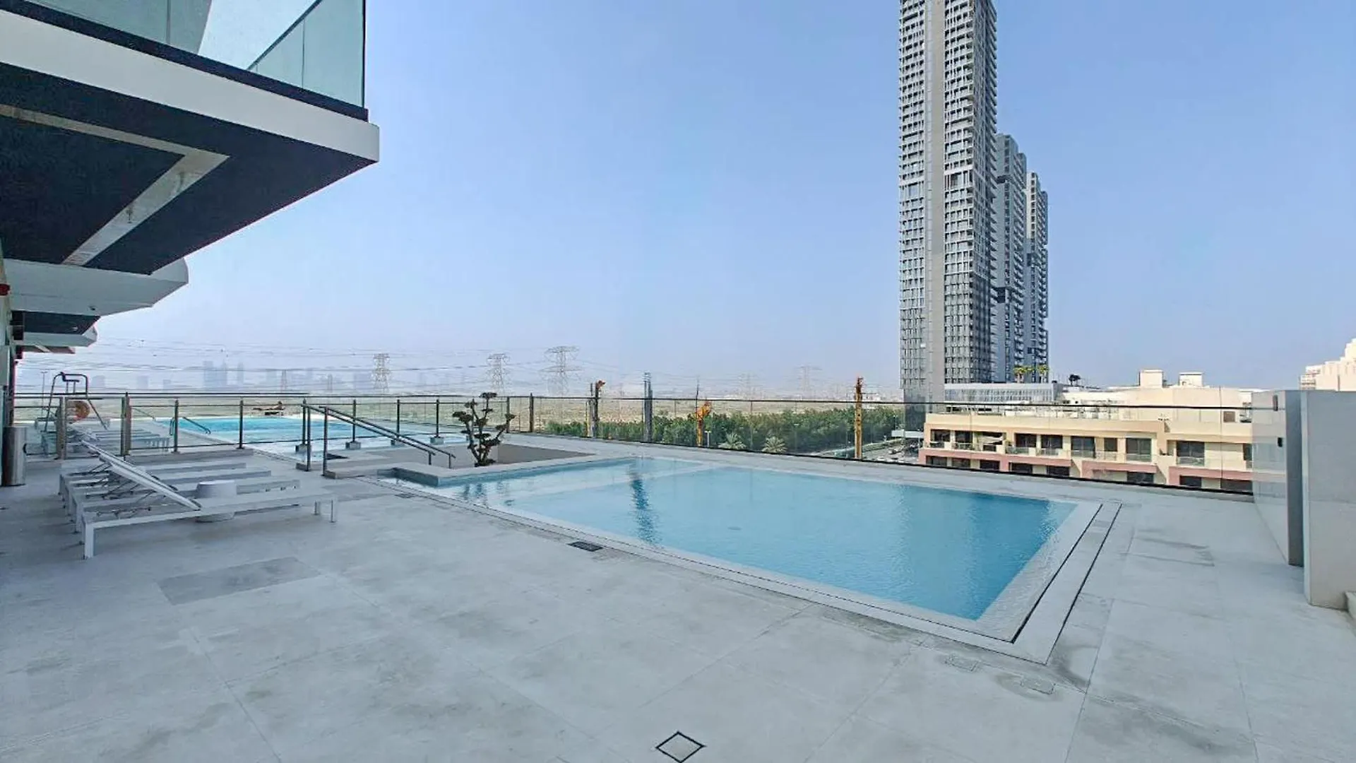Apartment 1 Bedroom In Binghatti Heights Perfect For Getaway Dubai